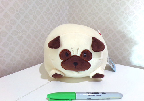 Bnwt kawaii mochi pop - pop, pug